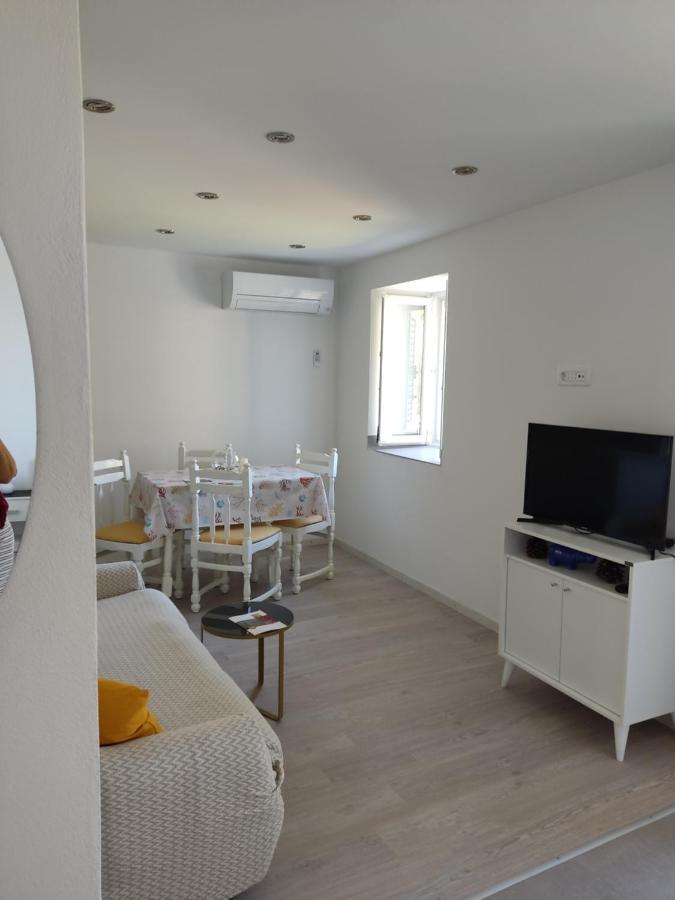 Apartment Zagalo スヴェタ・ネデリャ エクステリア 写真